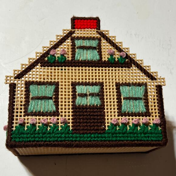 Vintage Handmade Plastic Canvas Yarn Cottage House letter mail coaster Decor - Picture 8 of 14